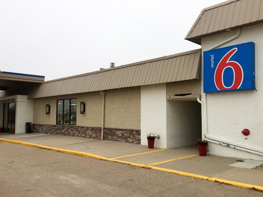 Motel 6-York, Ne Eksteriør bilde
